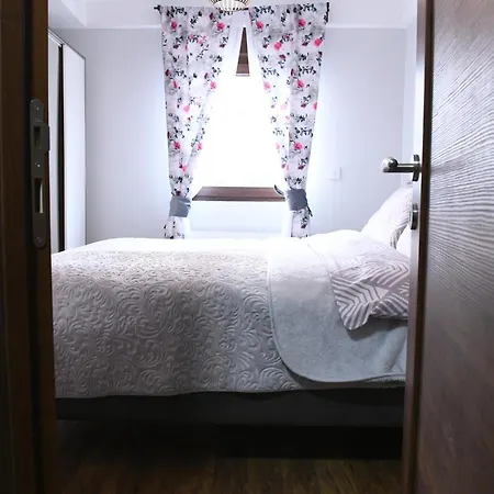 Apartman Filip Novi Pazar Exterior foto