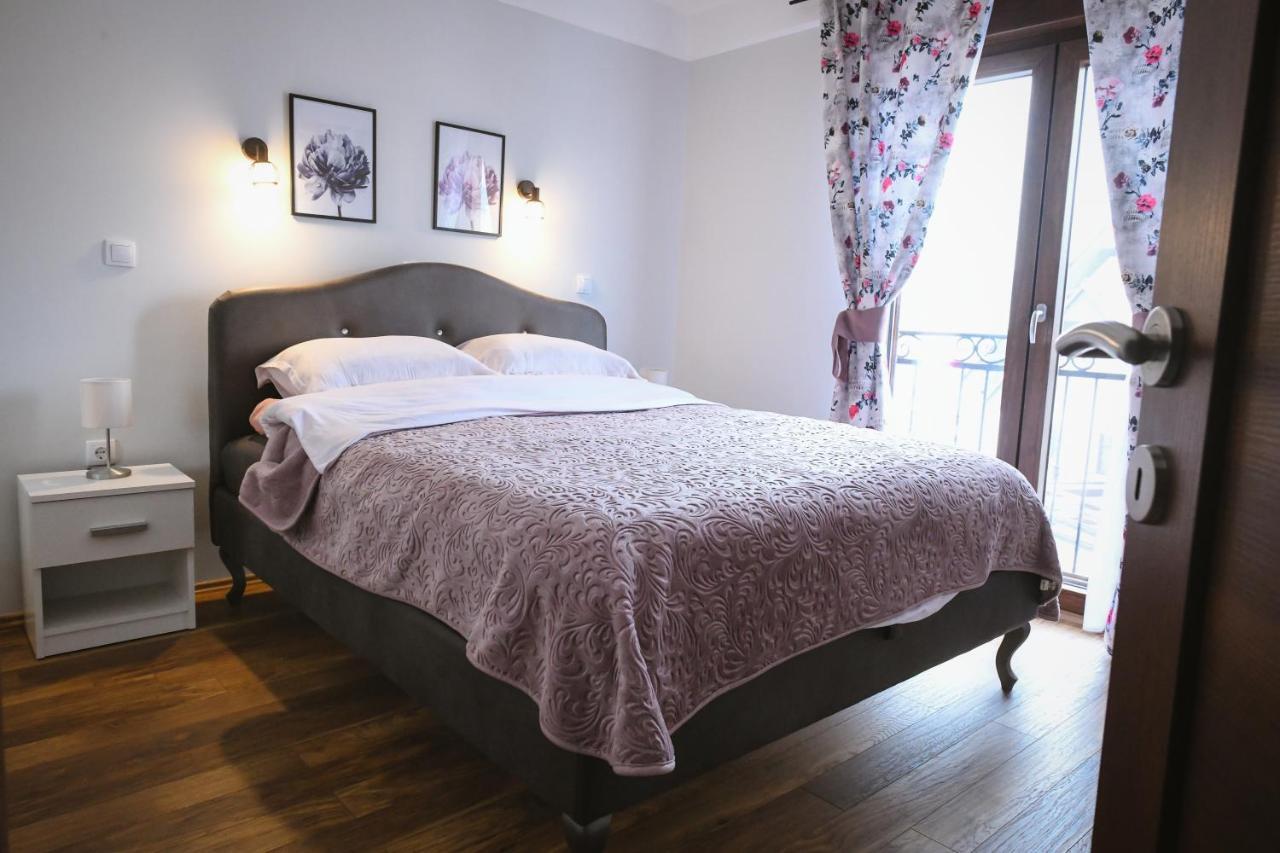 Filip Apartment *